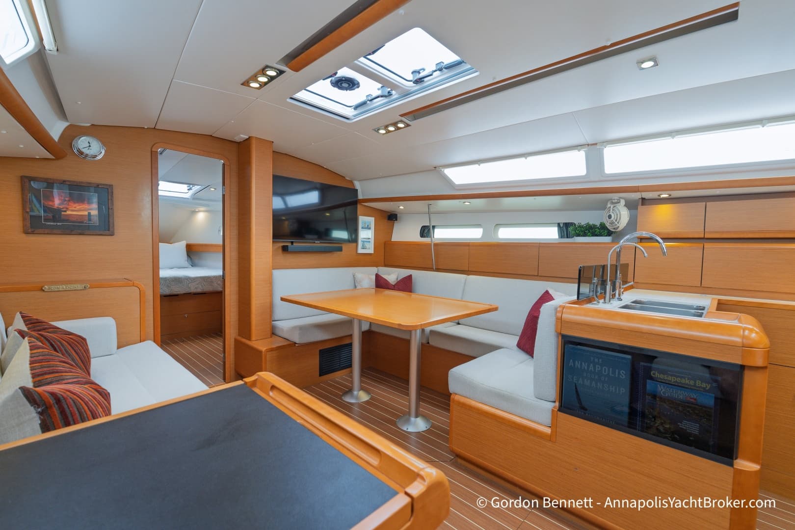 2015 Jeanneau Sun Odyssey 439