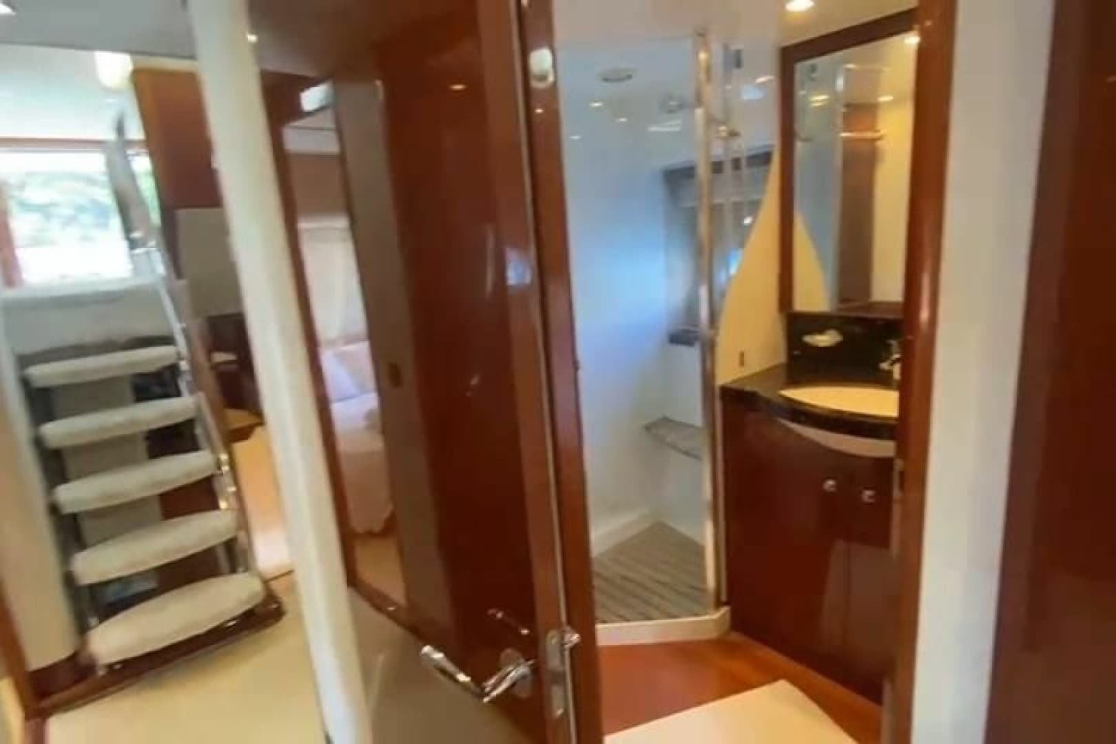 2007 Princess 21M