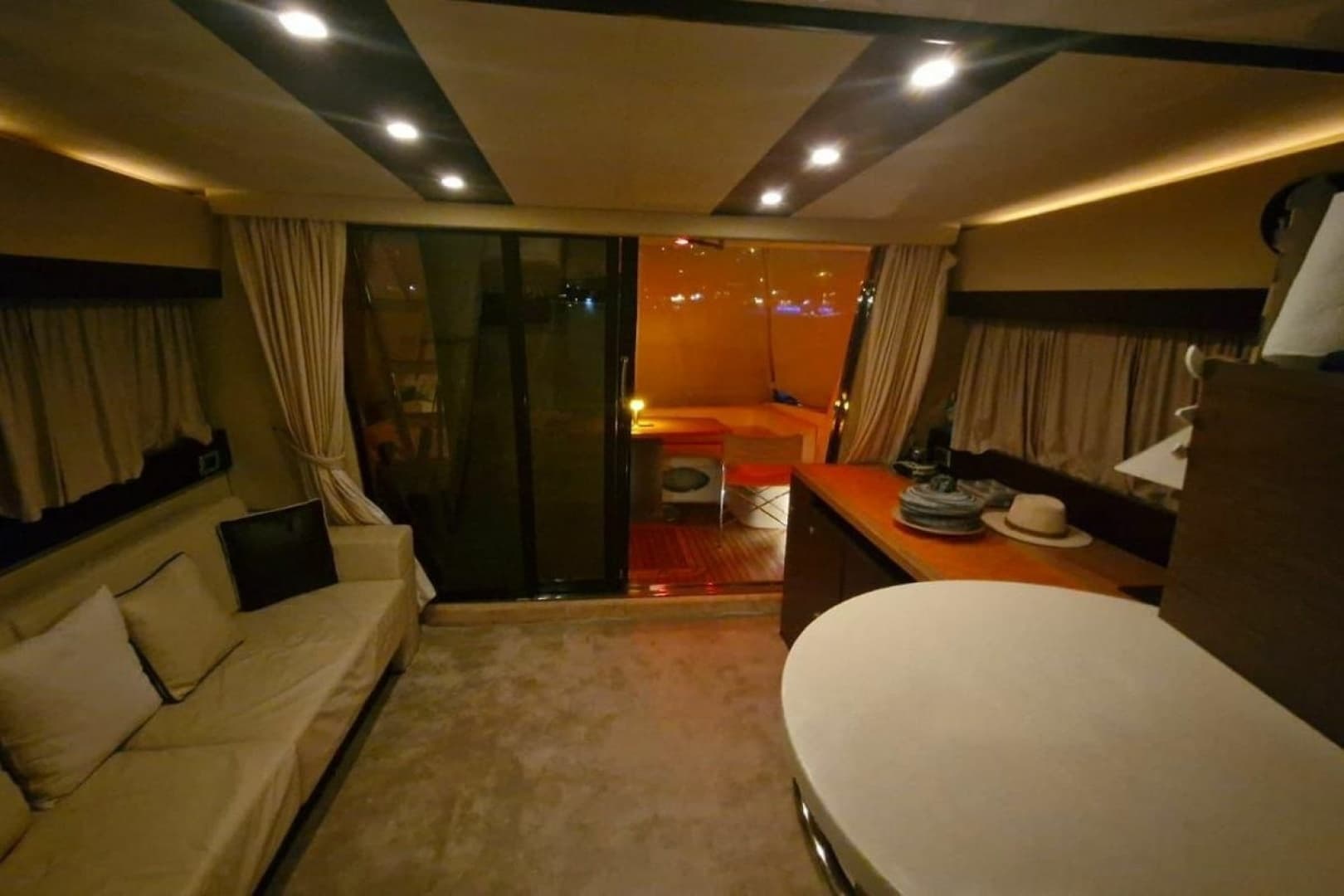 2007 Cranchi Atlantique 50