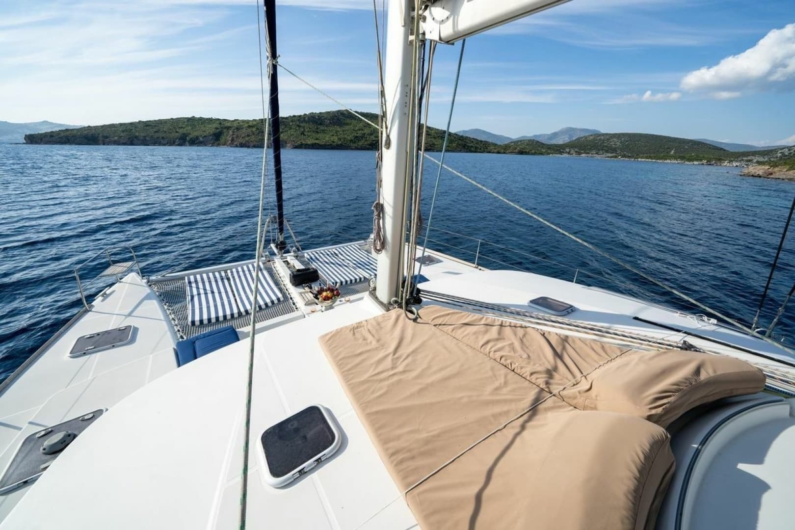 2005 Lagoon 440