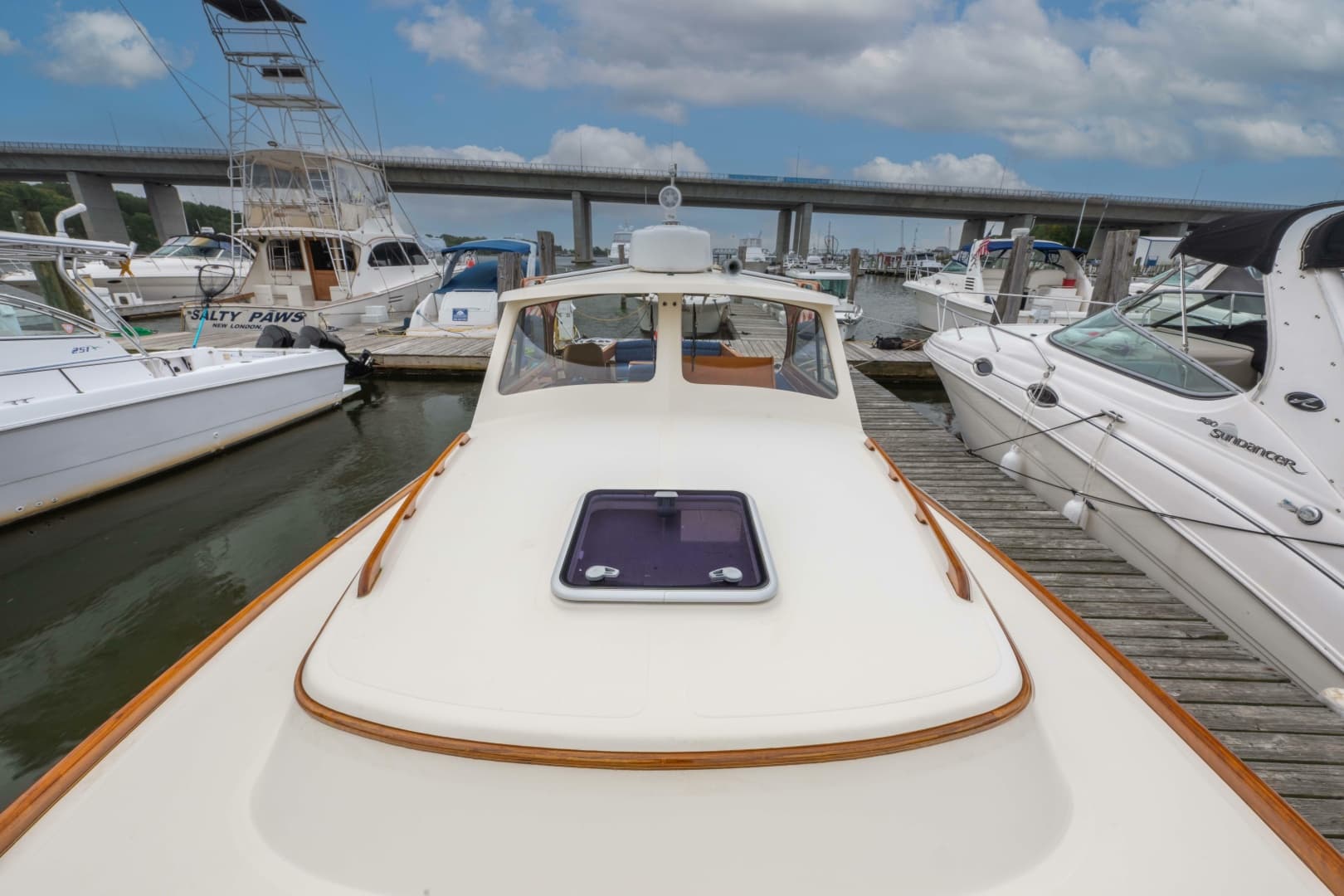 2000 Hinckley Picnic Boat 36 Classic