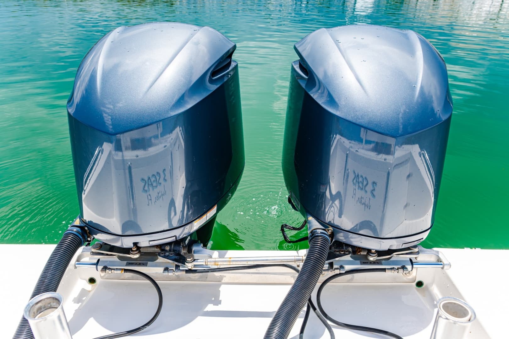 2004 Venture 34