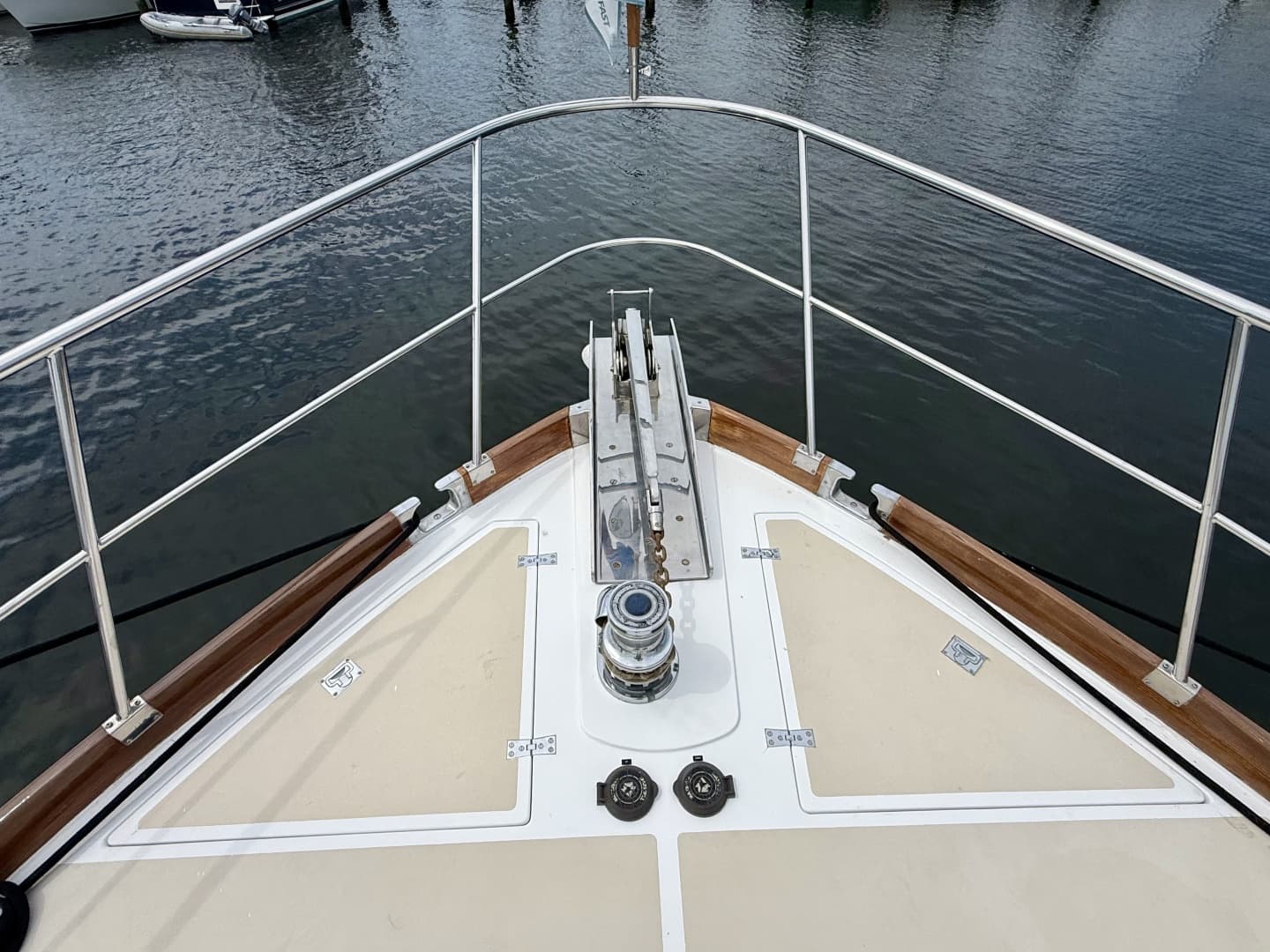 2001 Grand Banks Eastbay HX