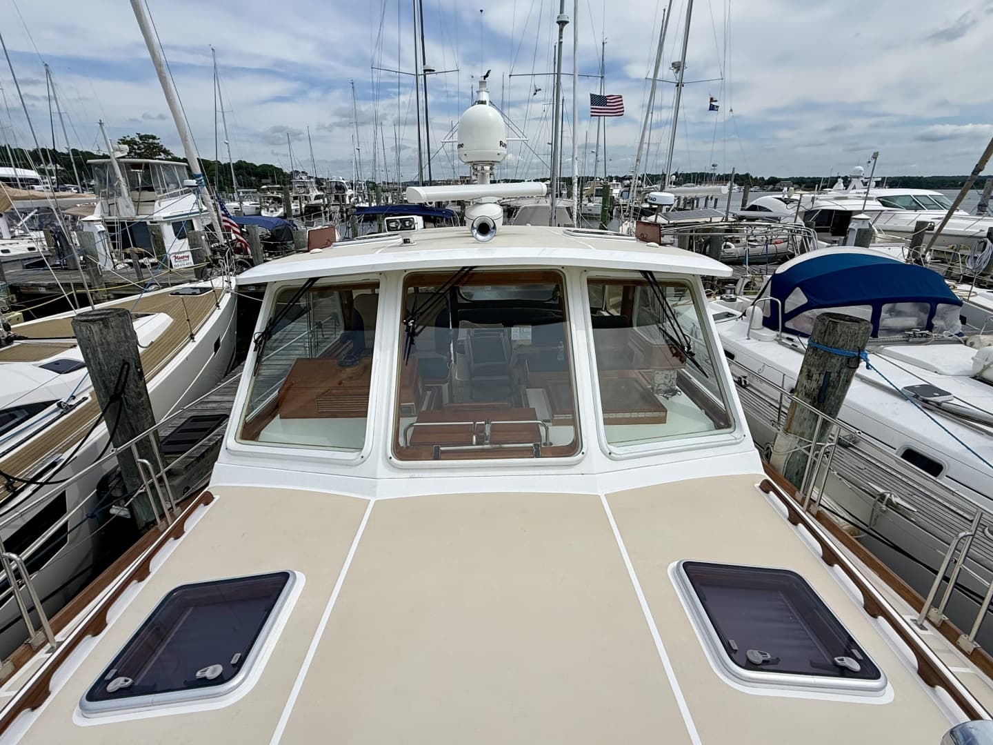 2001 Grand Banks Eastbay HX