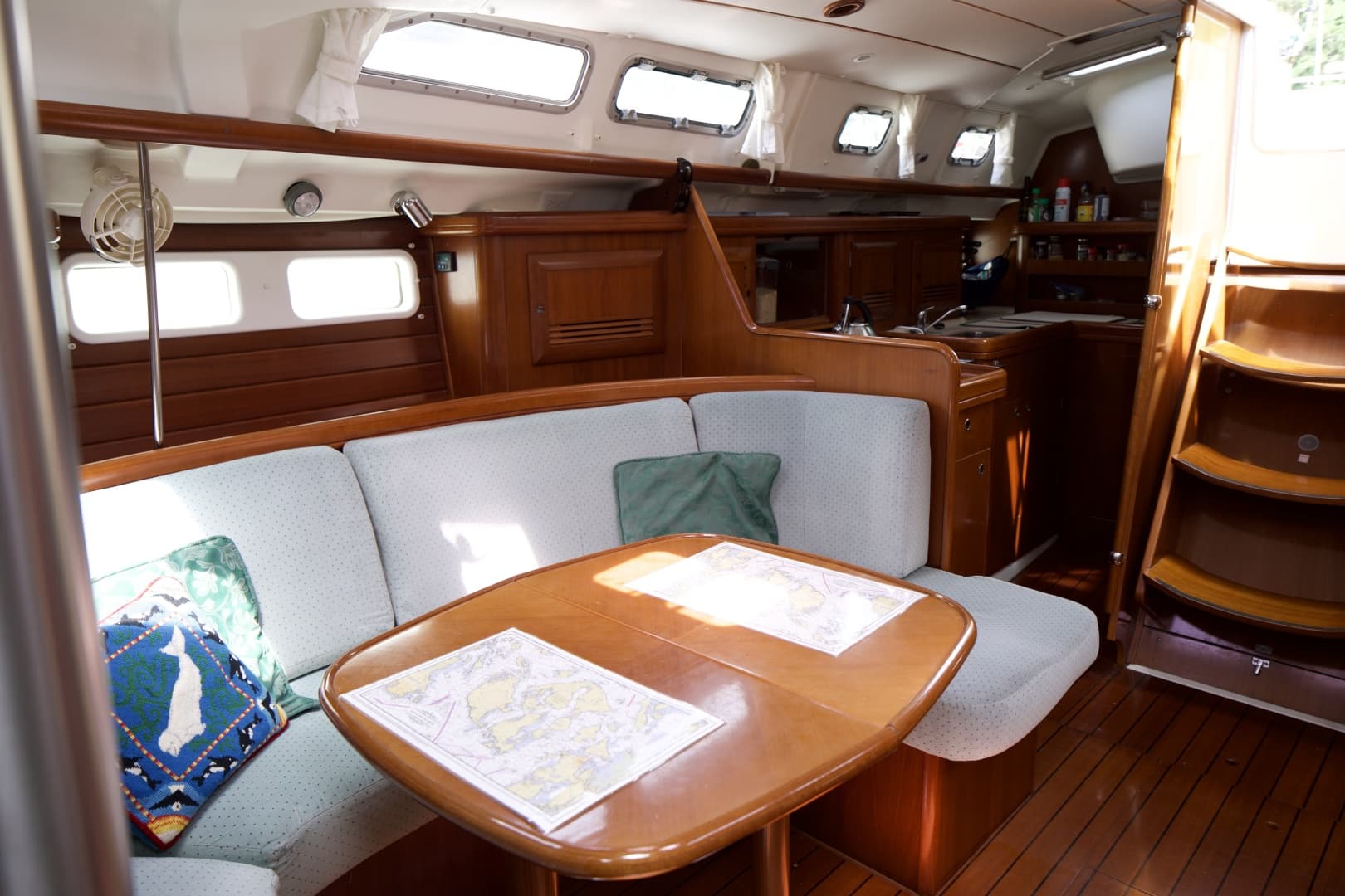 2005 Beneteau 423