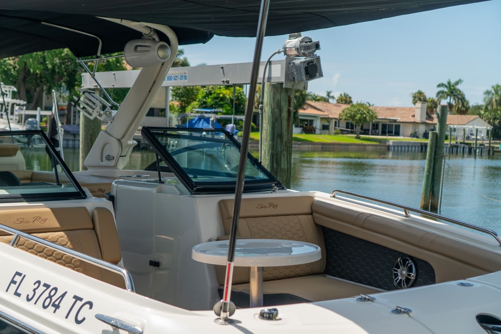 2022 Sea Ray SDX 290