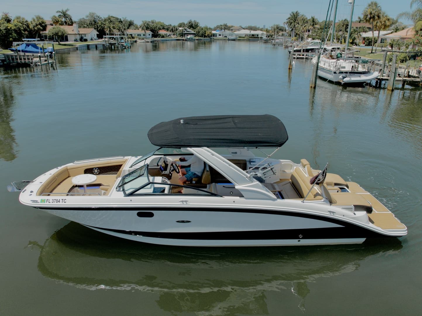 2022 Sea Ray SDX 290