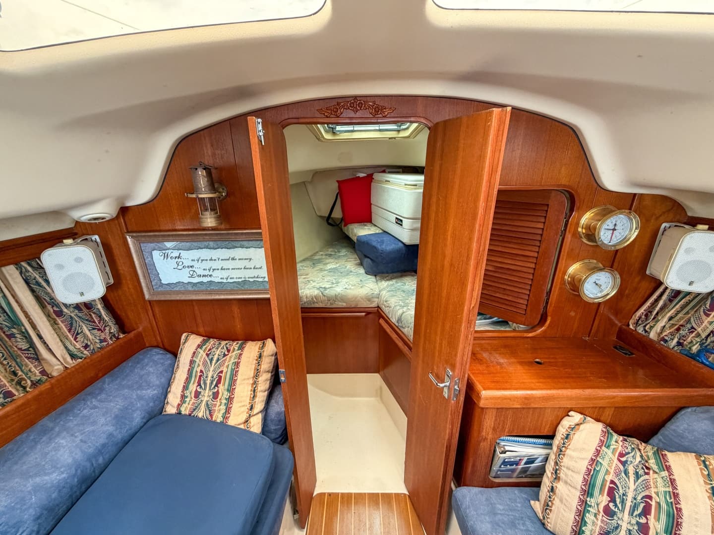 1999 Hunter 310