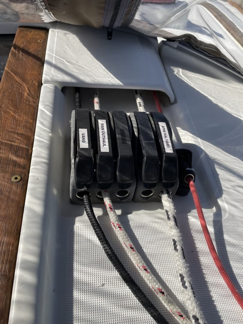 2011 Jeanneau Sun Odyssey 409