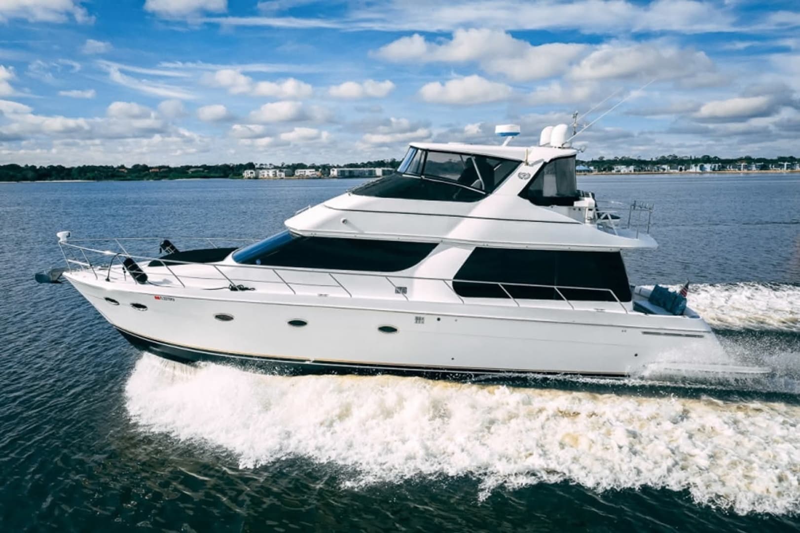 2002 Carver Voyager Pilothouse 530