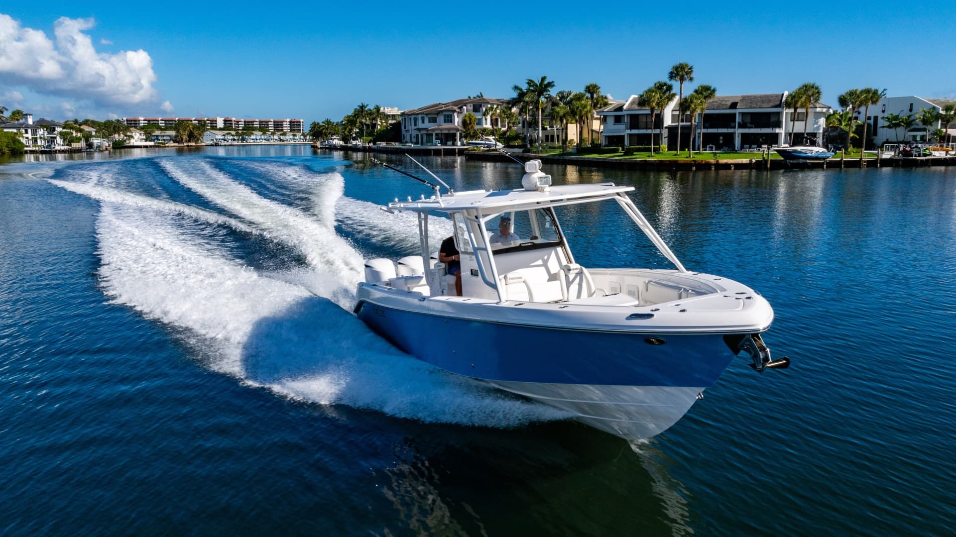 2019 Everglades 355 Center Console