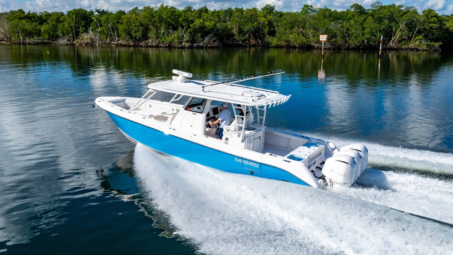 2019 Everglades 355 Center Console