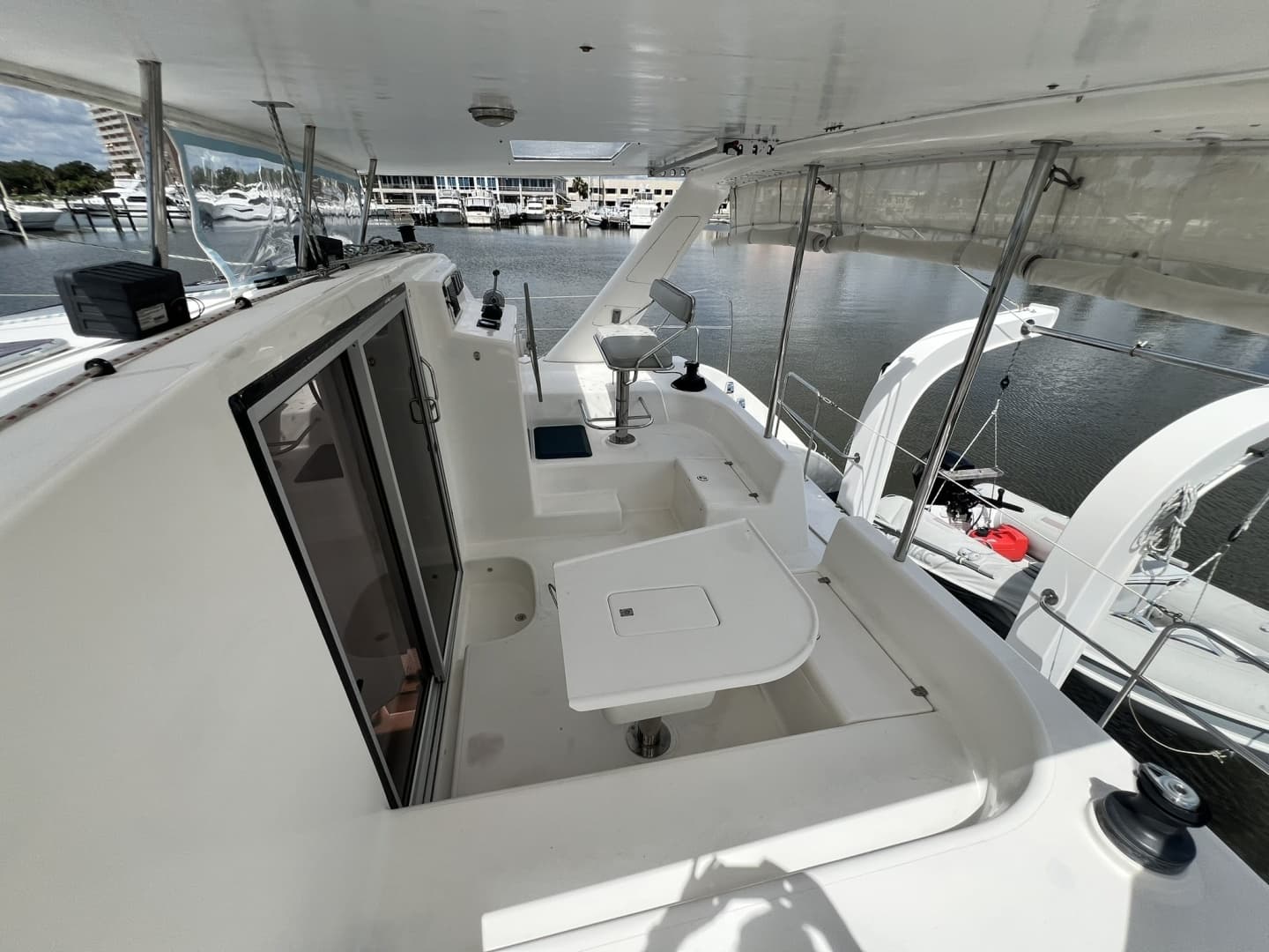 2008 Admiral 40 Cruiser