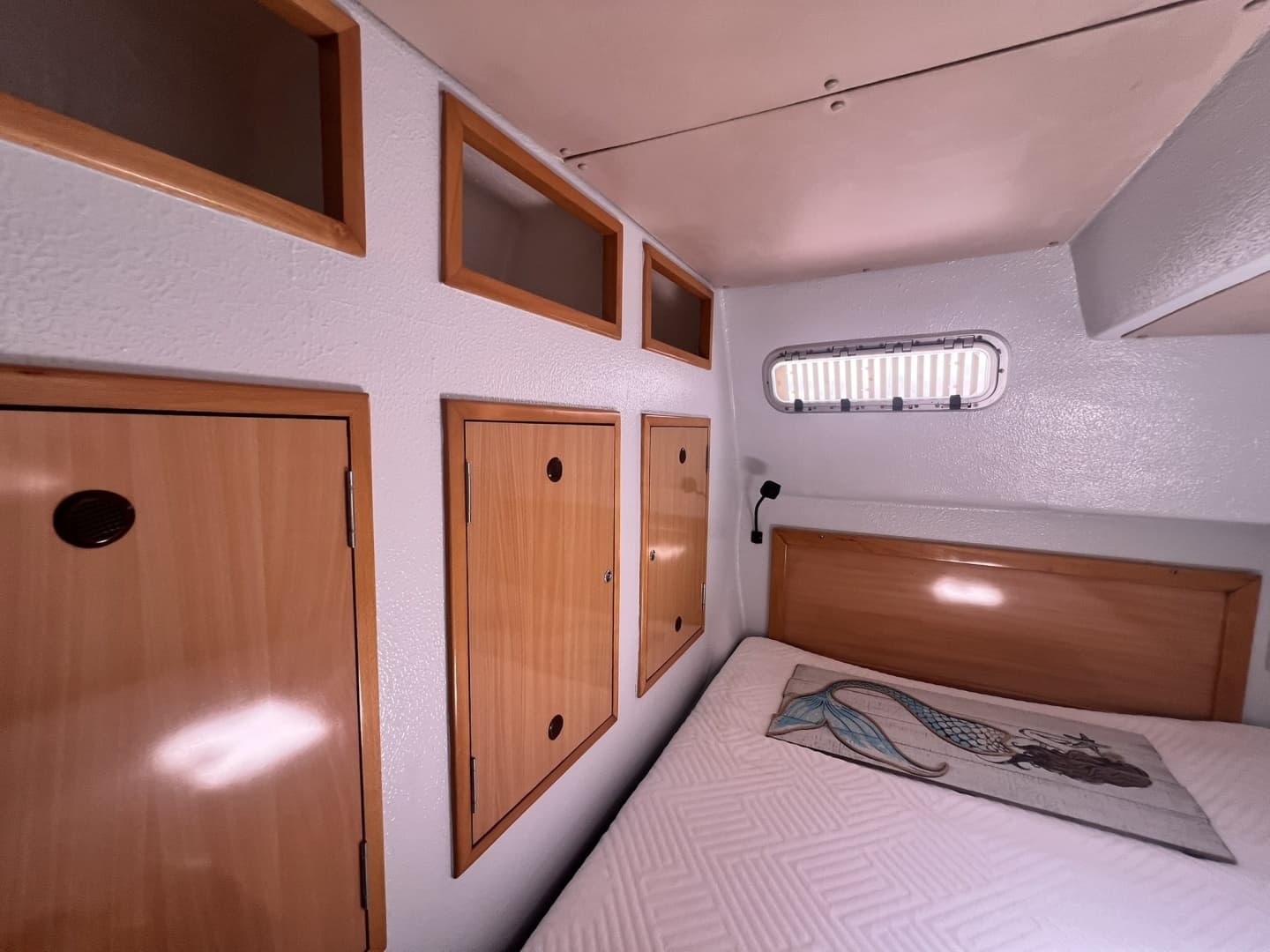 2008 Admiral 40 Cruiser