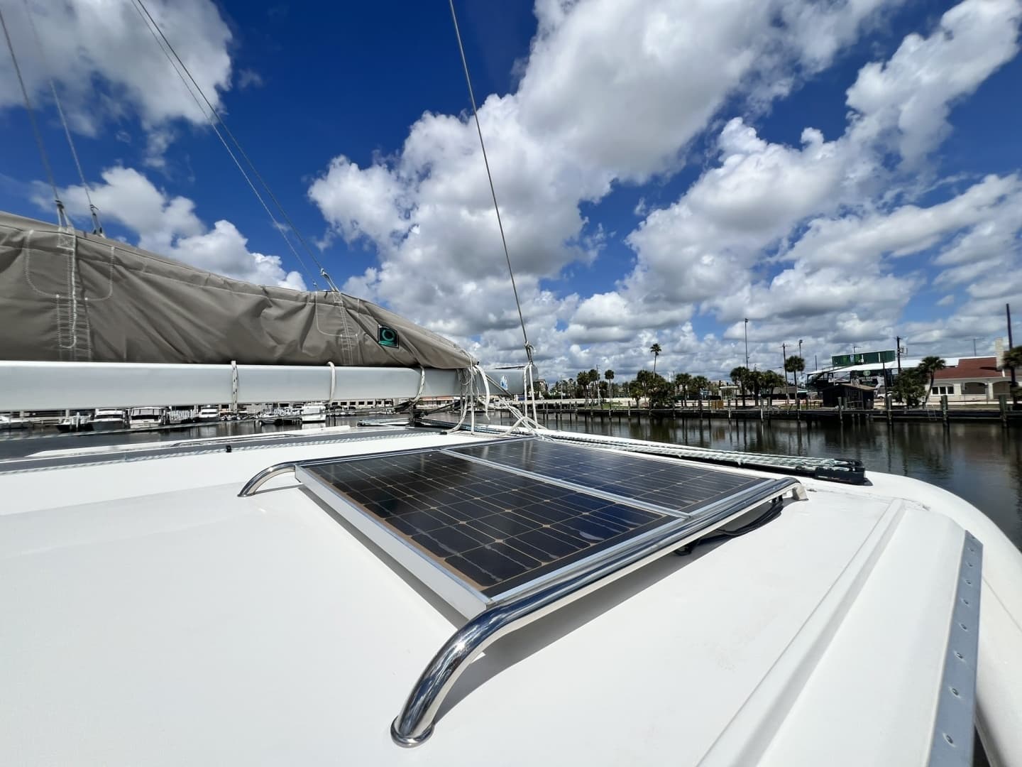 2008 Admiral 40 Cruiser