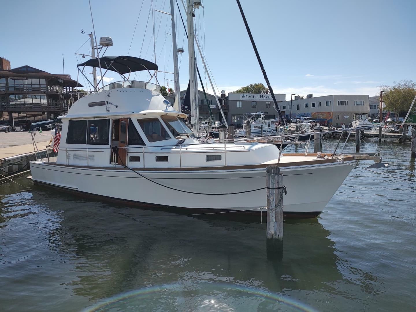 1996 Grand Banks Eastbay 40 Flybridge