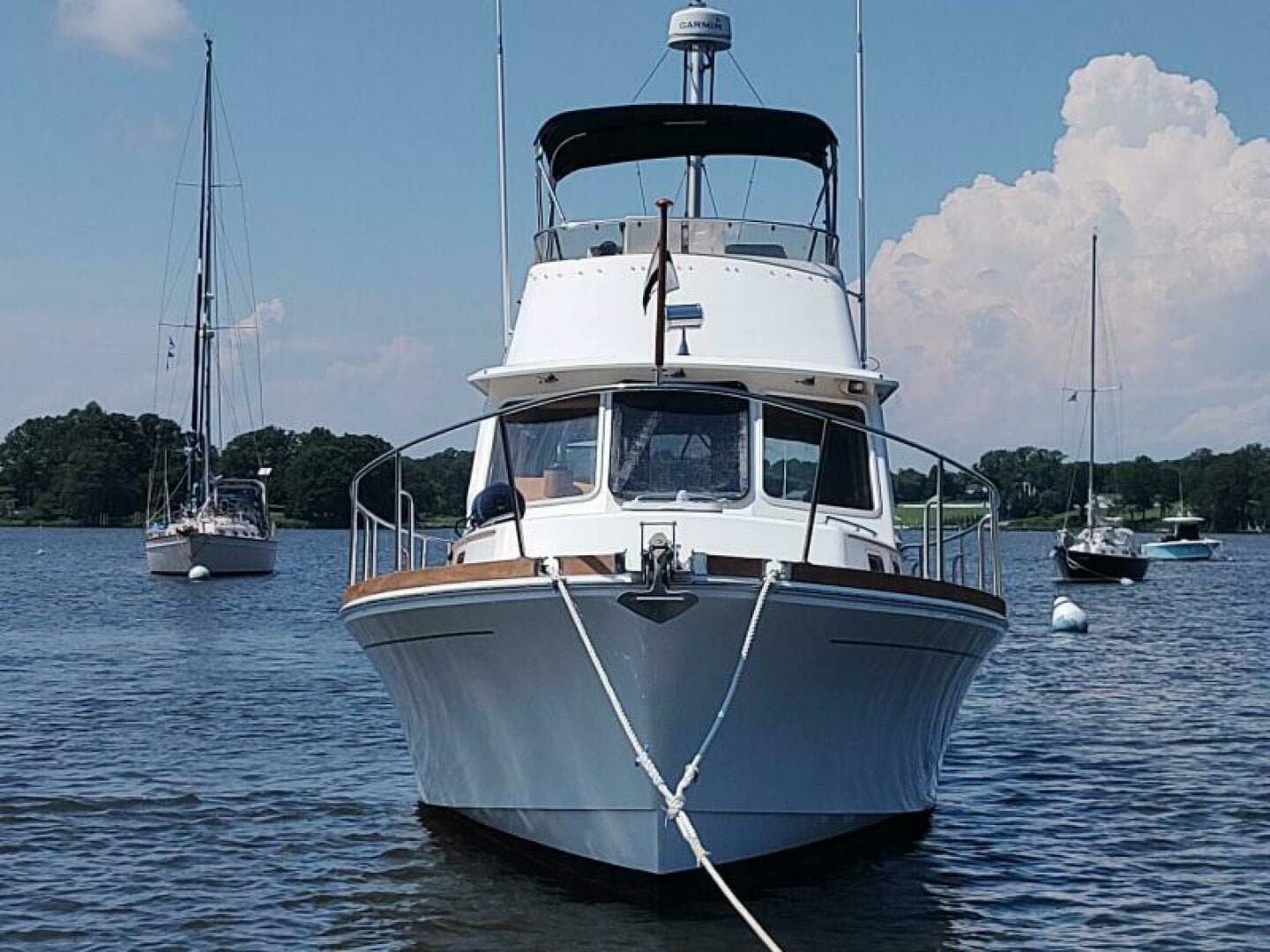 1996 Grand Banks Eastbay 40 Flybridge