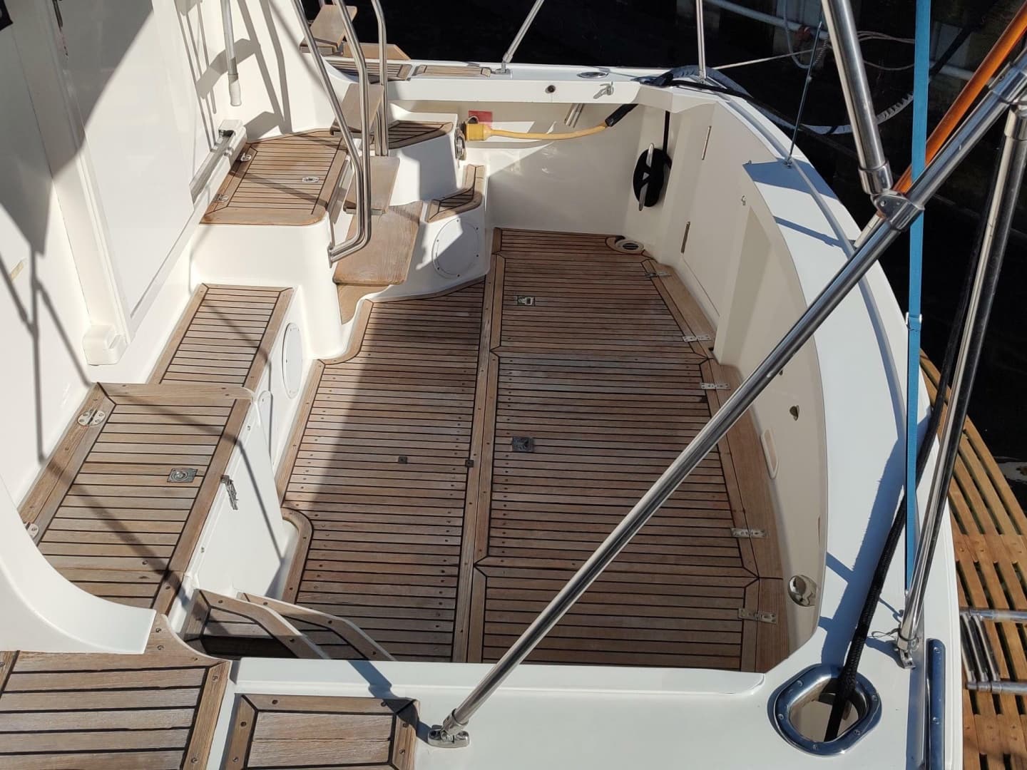 1996 Grand Banks Eastbay 40 Flybridge