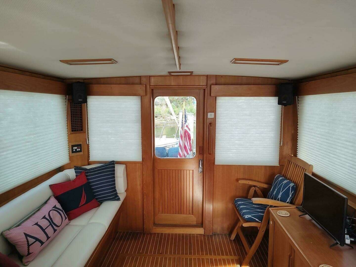 1996 Grand Banks Eastbay 40 Flybridge