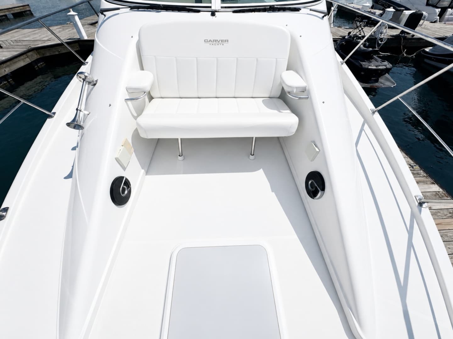 1998 Carver 35 Mariner