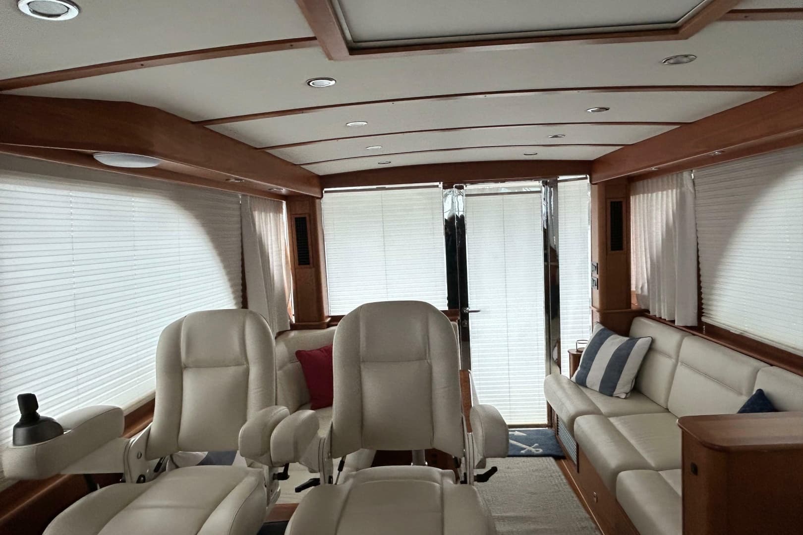 2022 Sabre 45 Salon Express