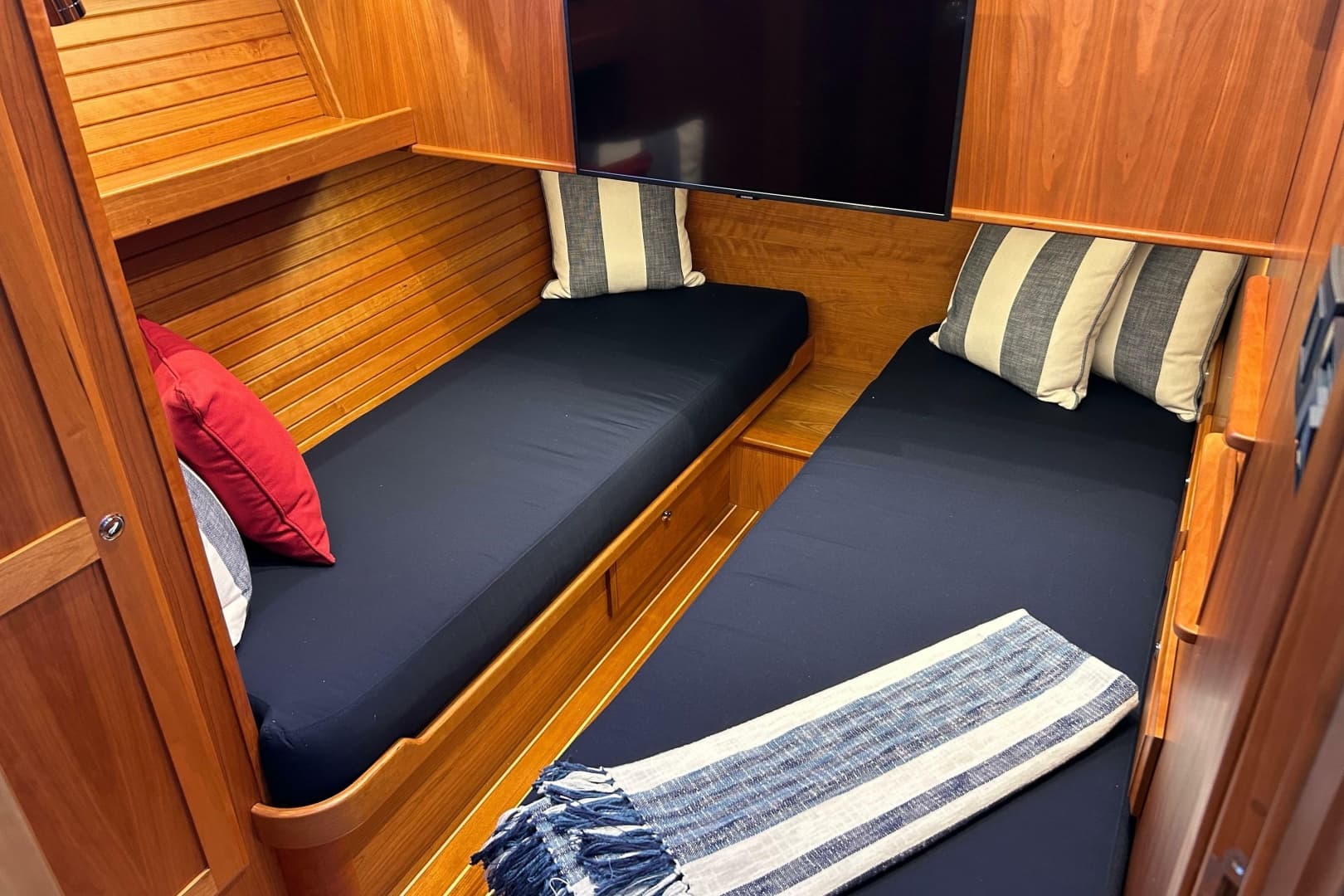 2022 Sabre 45 Salon Express