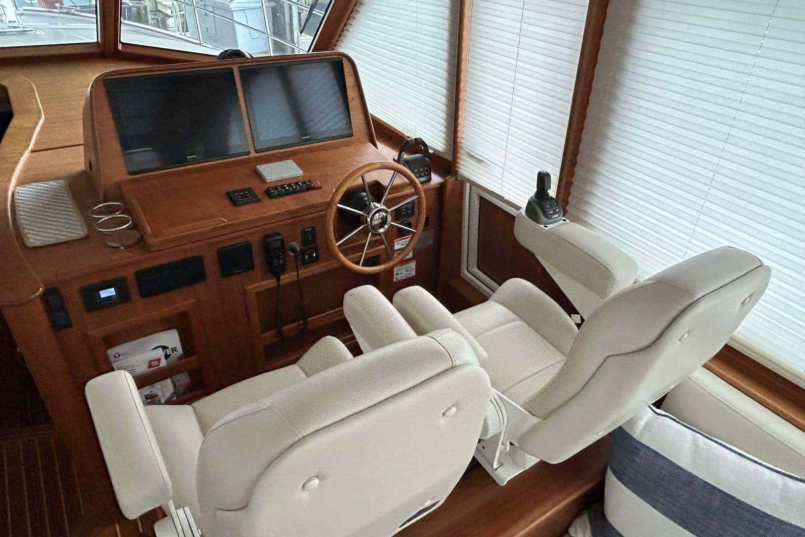2022 Sabre 45 Salon Express