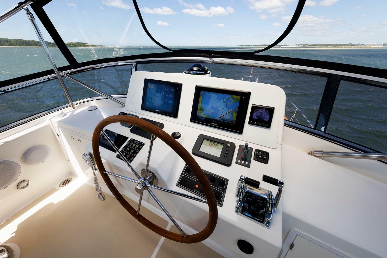 2006 Grand Banks 47 Eastbay Fly Bridge