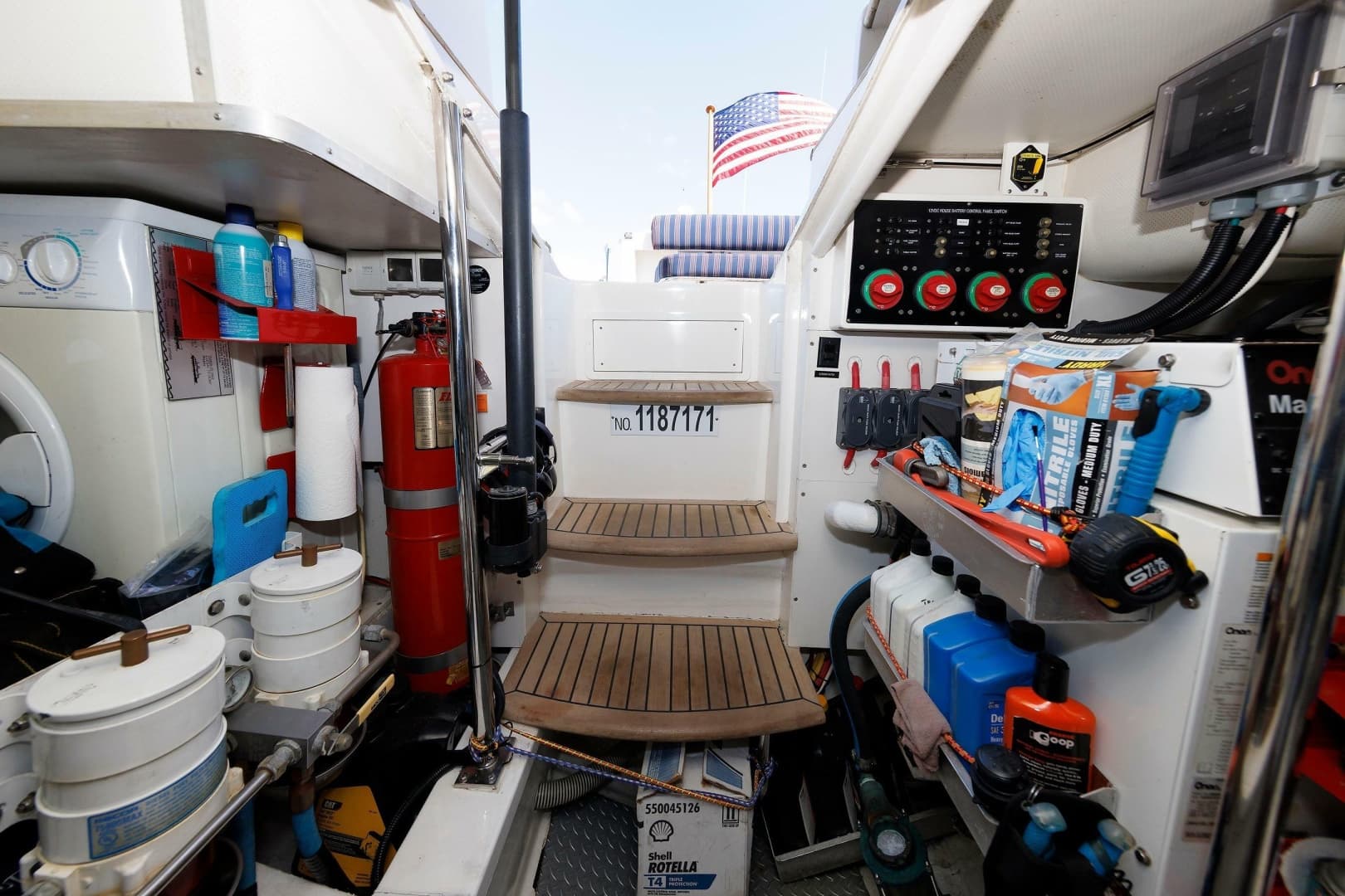 2006 Grand Banks 47 Eastbay Fly Bridge