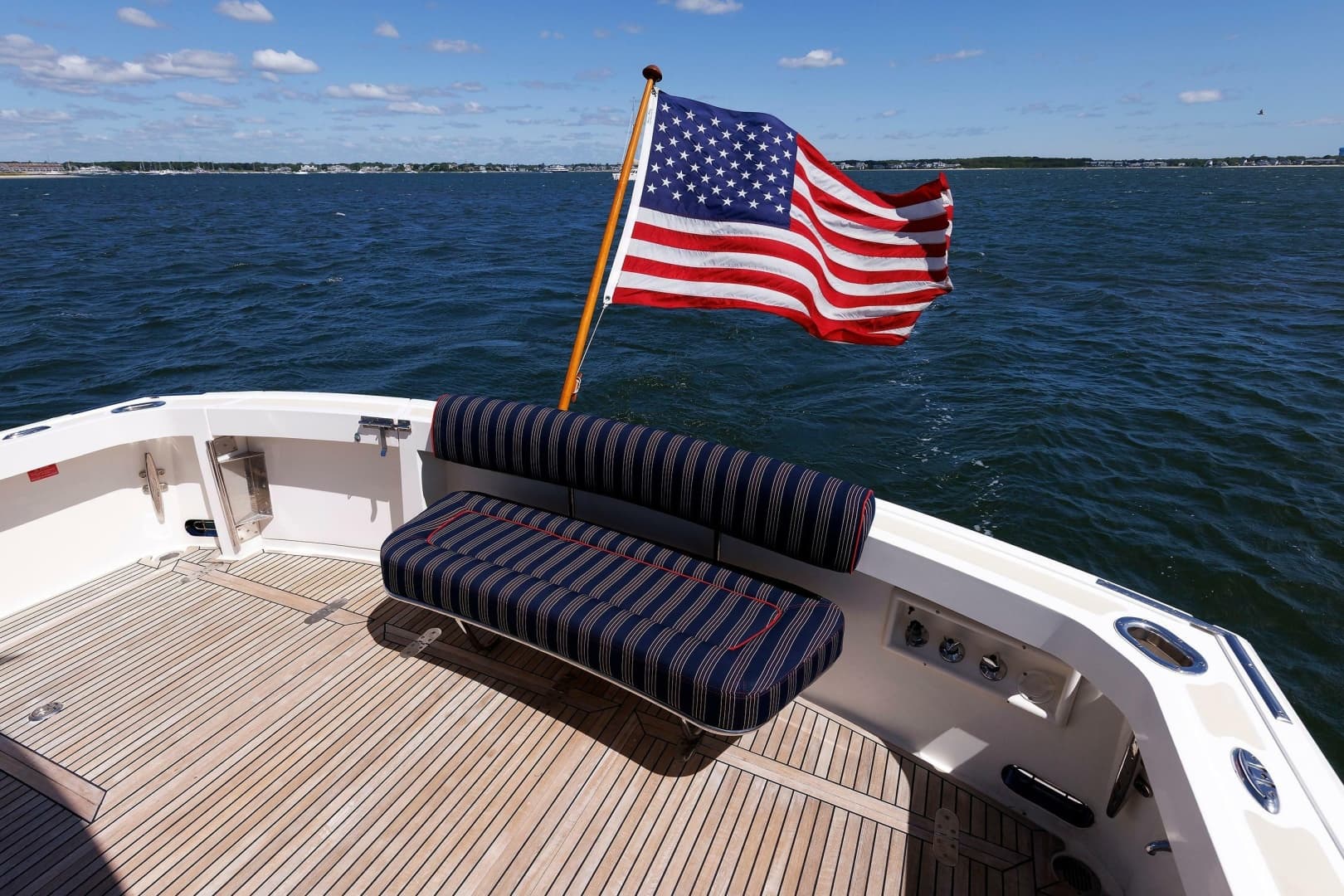 2006 Grand Banks 47 Eastbay Fly Bridge