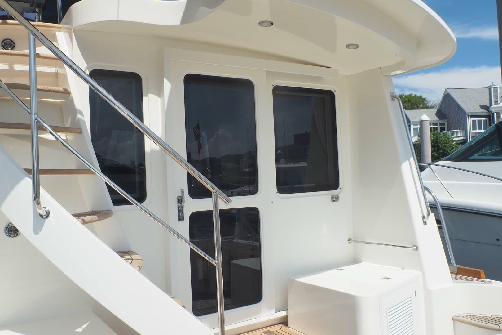 2006 Grand Banks 47 Eastbay Fly Bridge