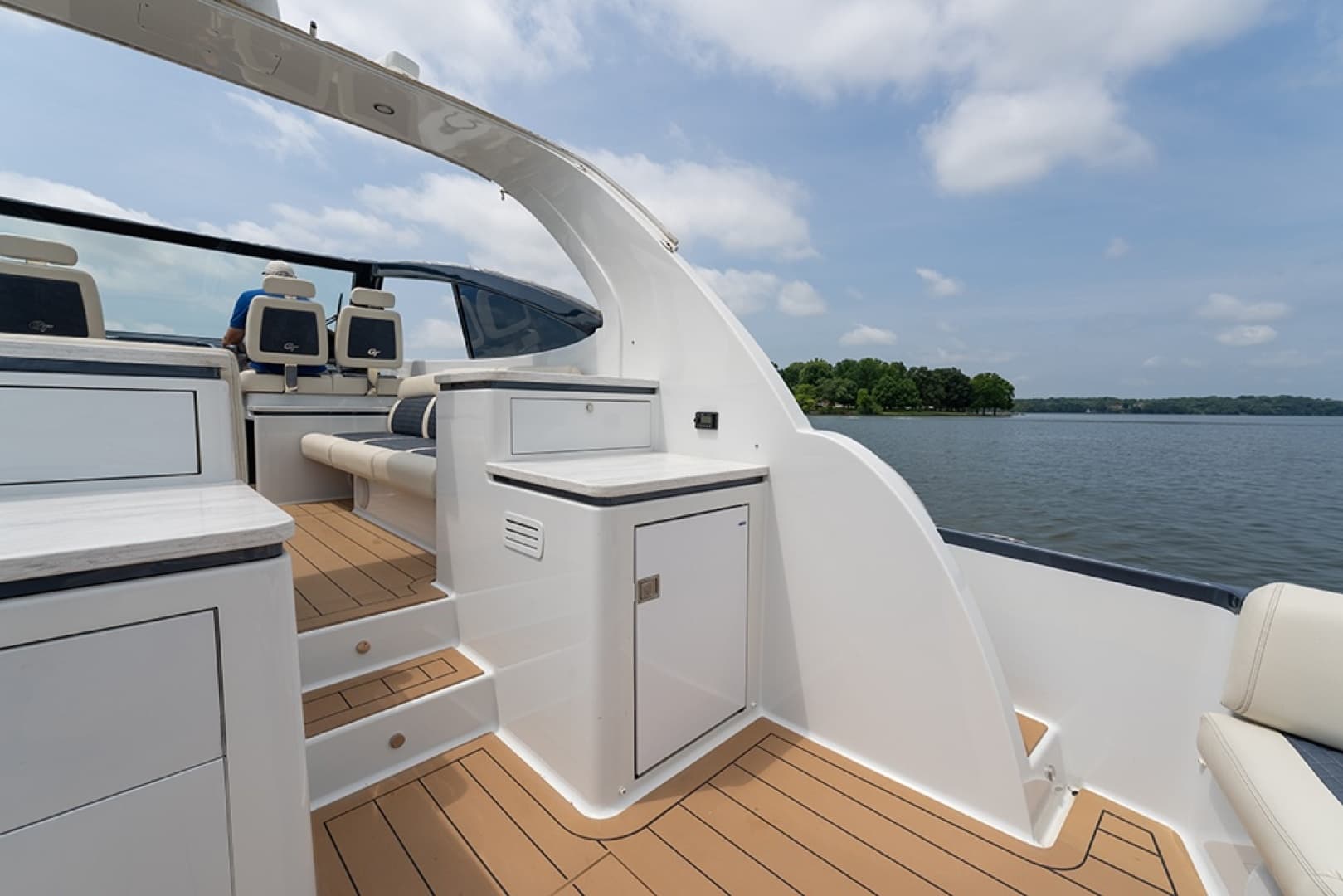 Stbd fwd cockpit