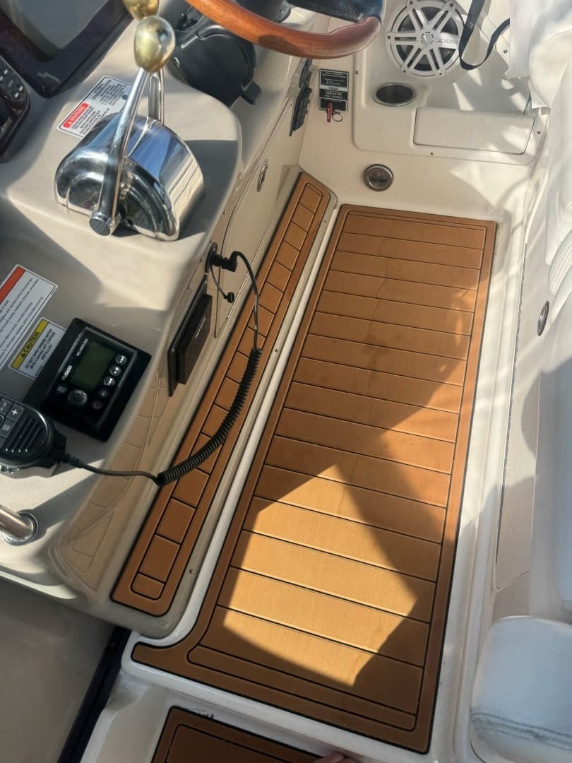 2007 Sea Ray 320 Sundancer
