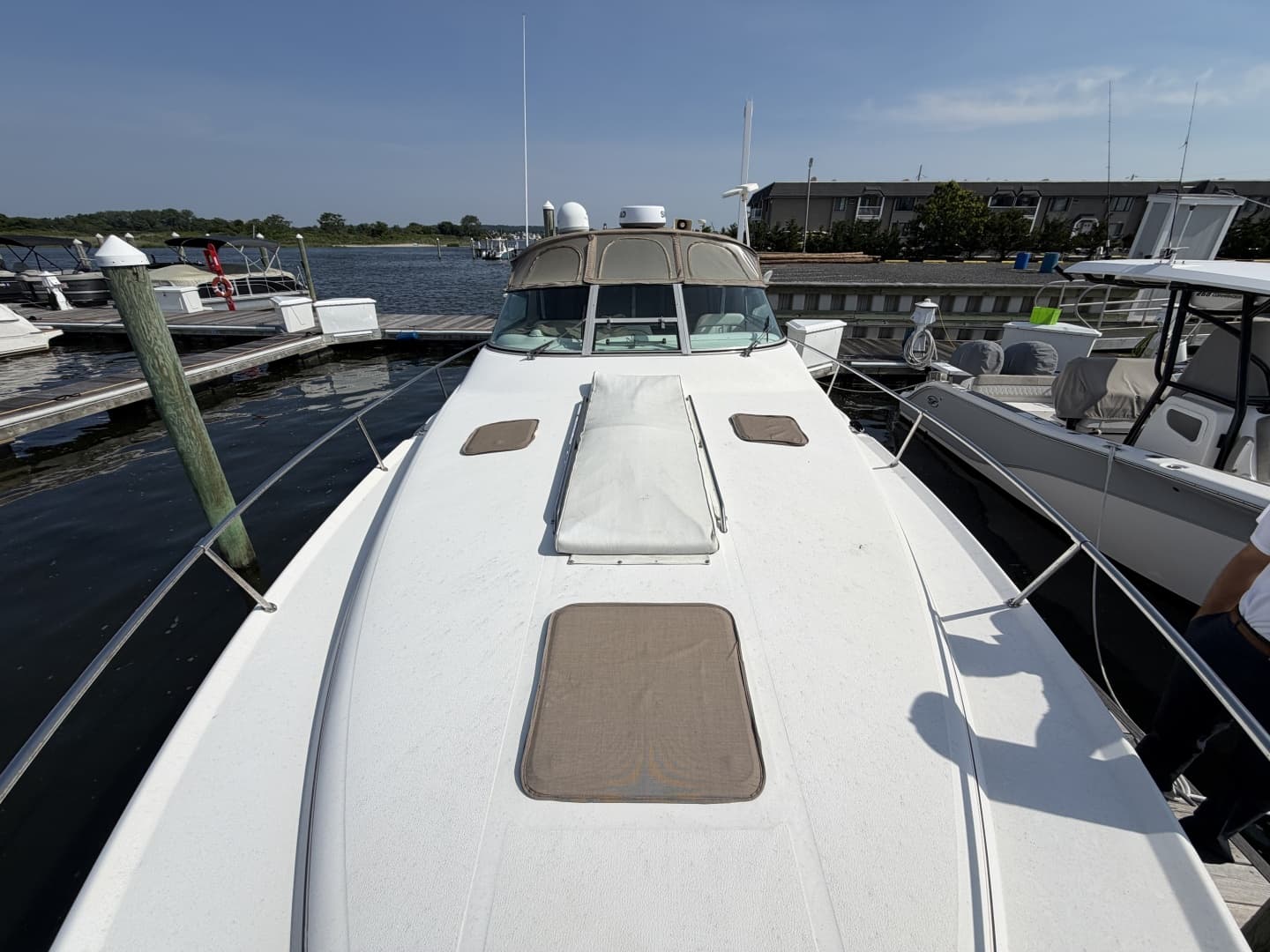 1997 Sea Ray Sundancer 330