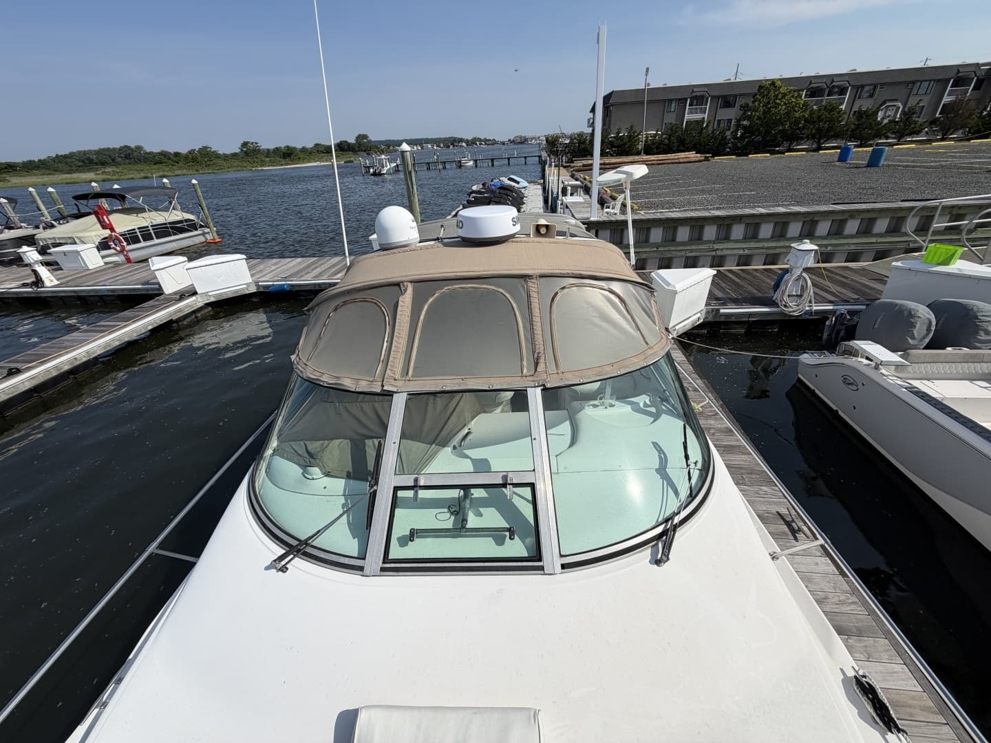 1997 Sea Ray Sundancer 330