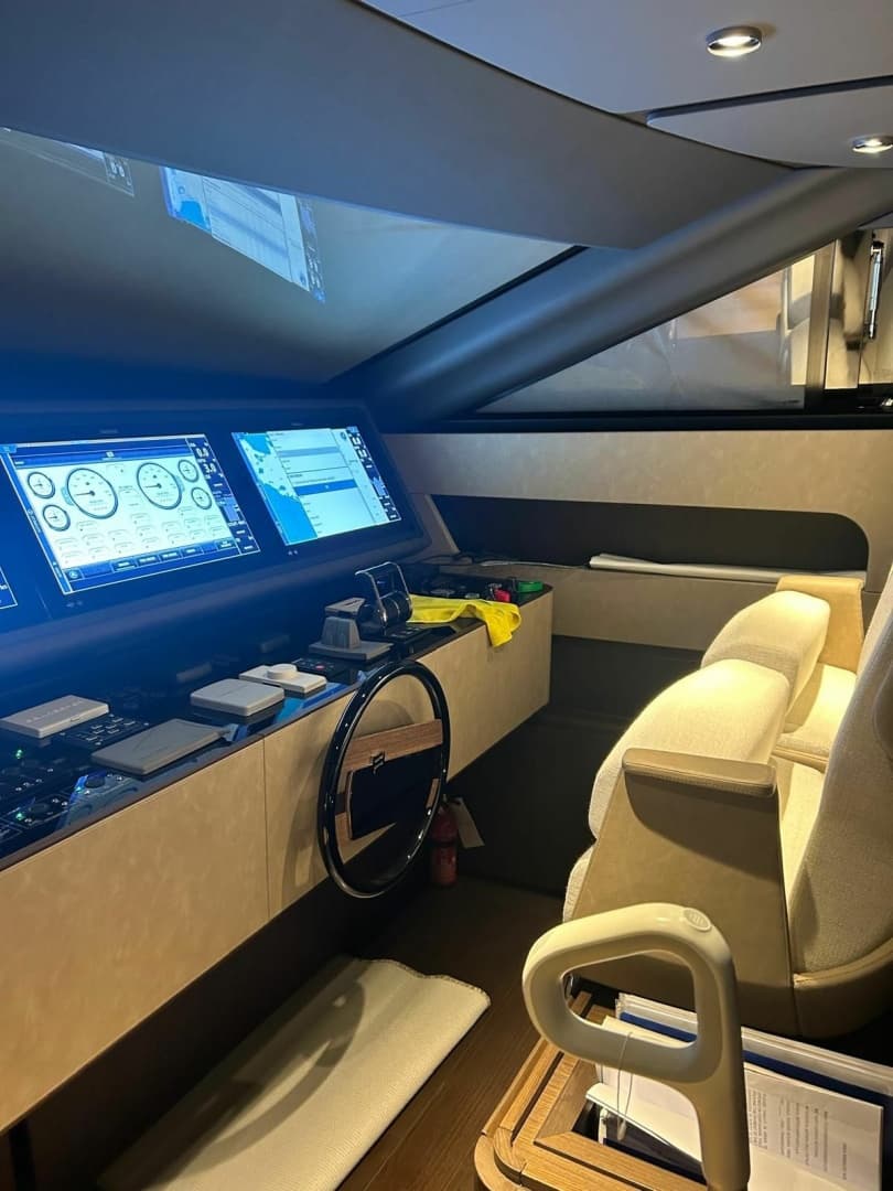 2023 Ferretti Yachts Ferretti 860