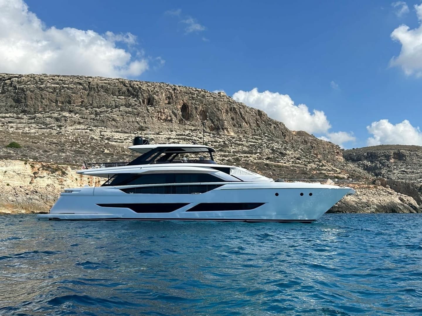 2023 Ferretti Yachts Ferretti 860
