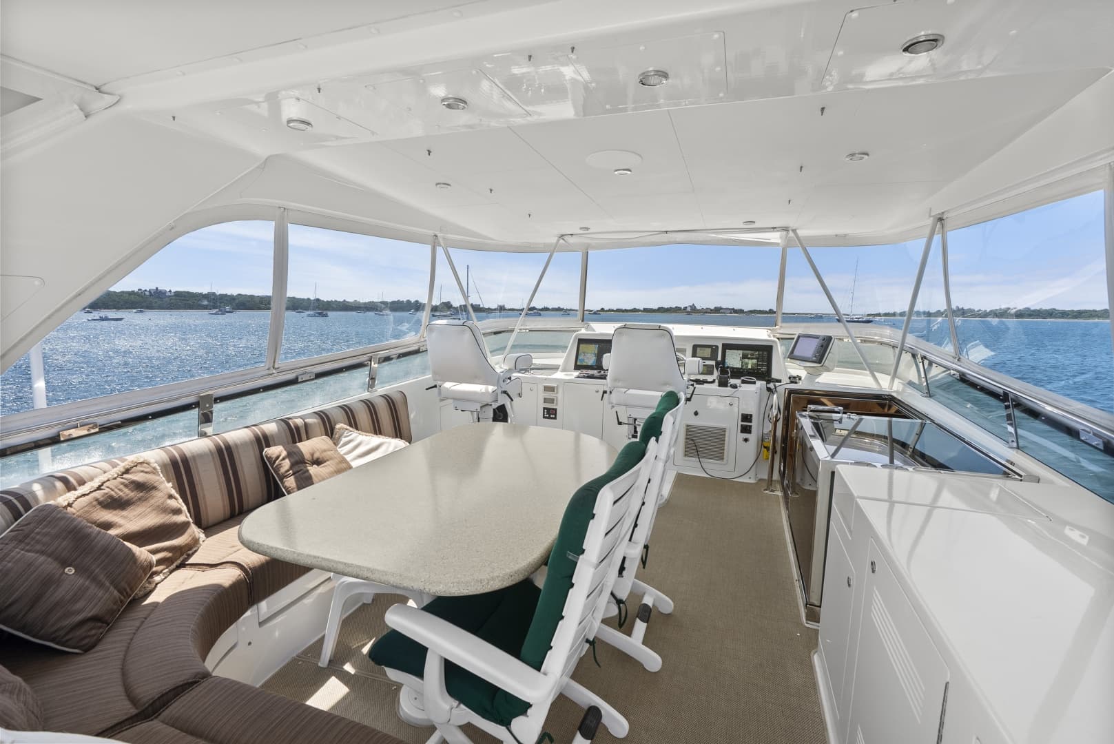 2004 Cheoy Lee Flybridge