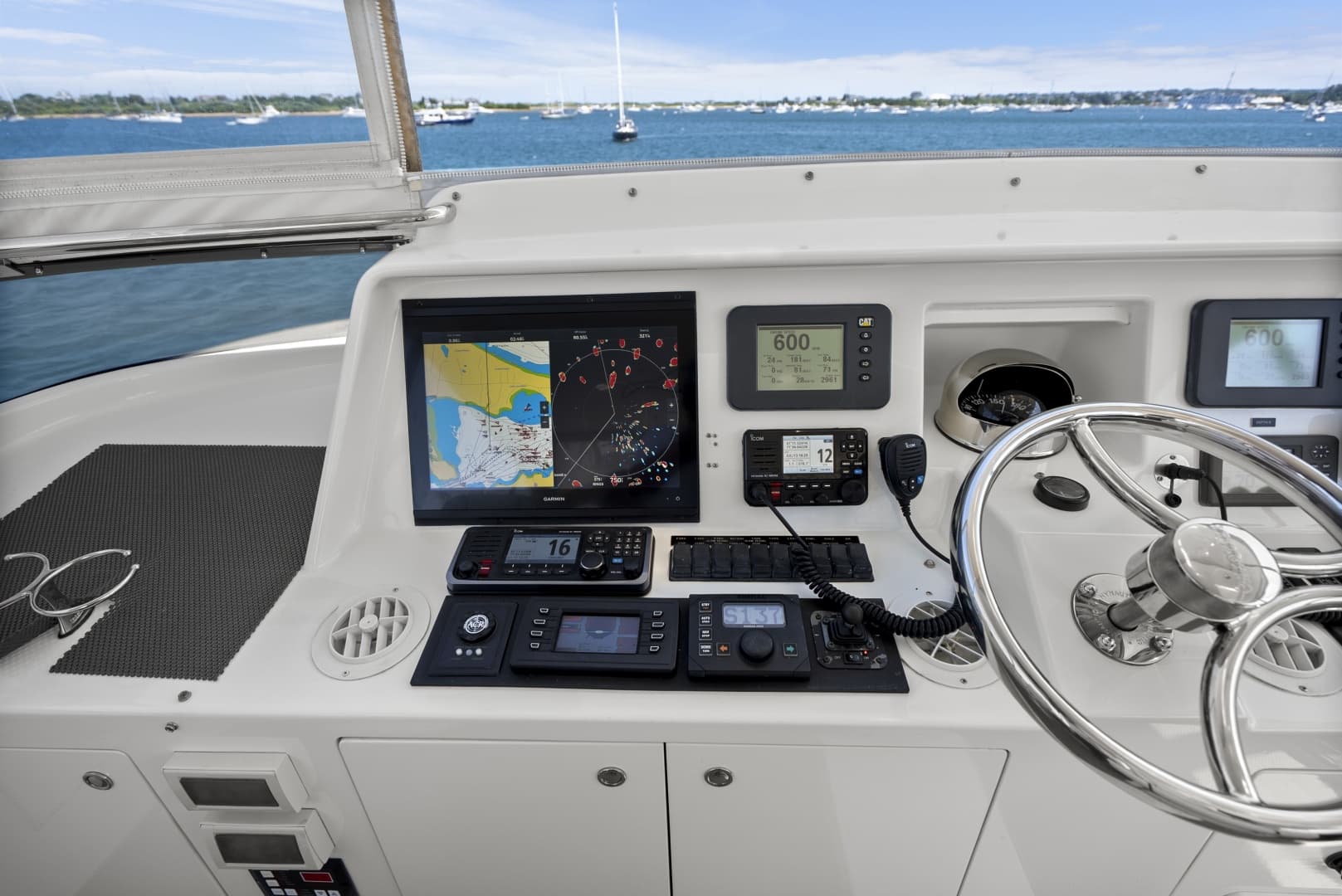 2004 Cheoy Lee Flybridge
