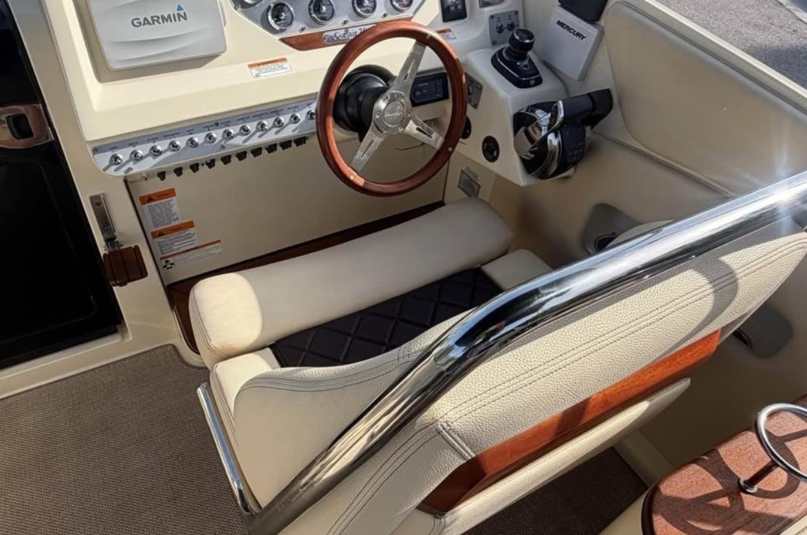 2018 Chris-Craft 