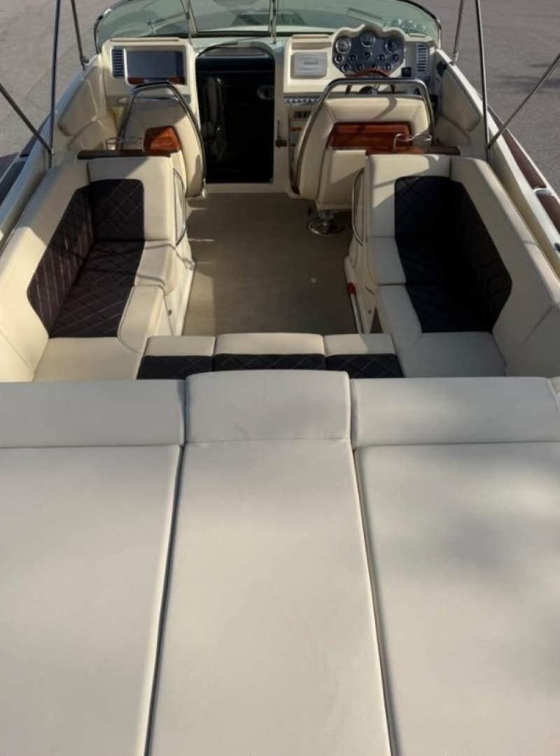 2018 Chris-Craft 