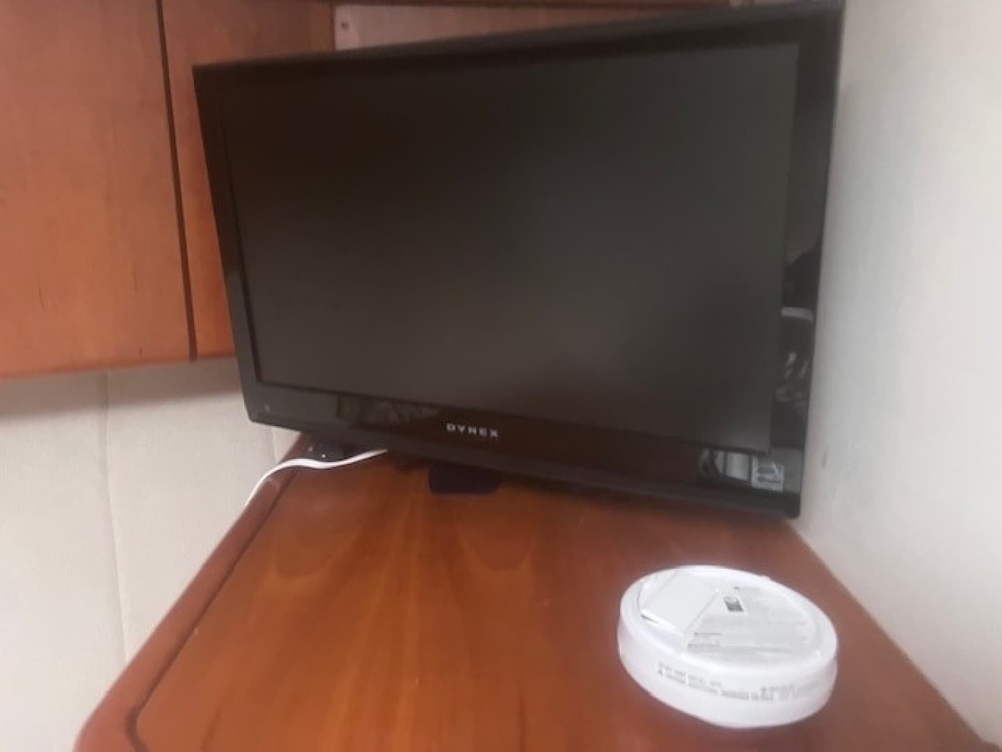 DYNEX Flat Screen