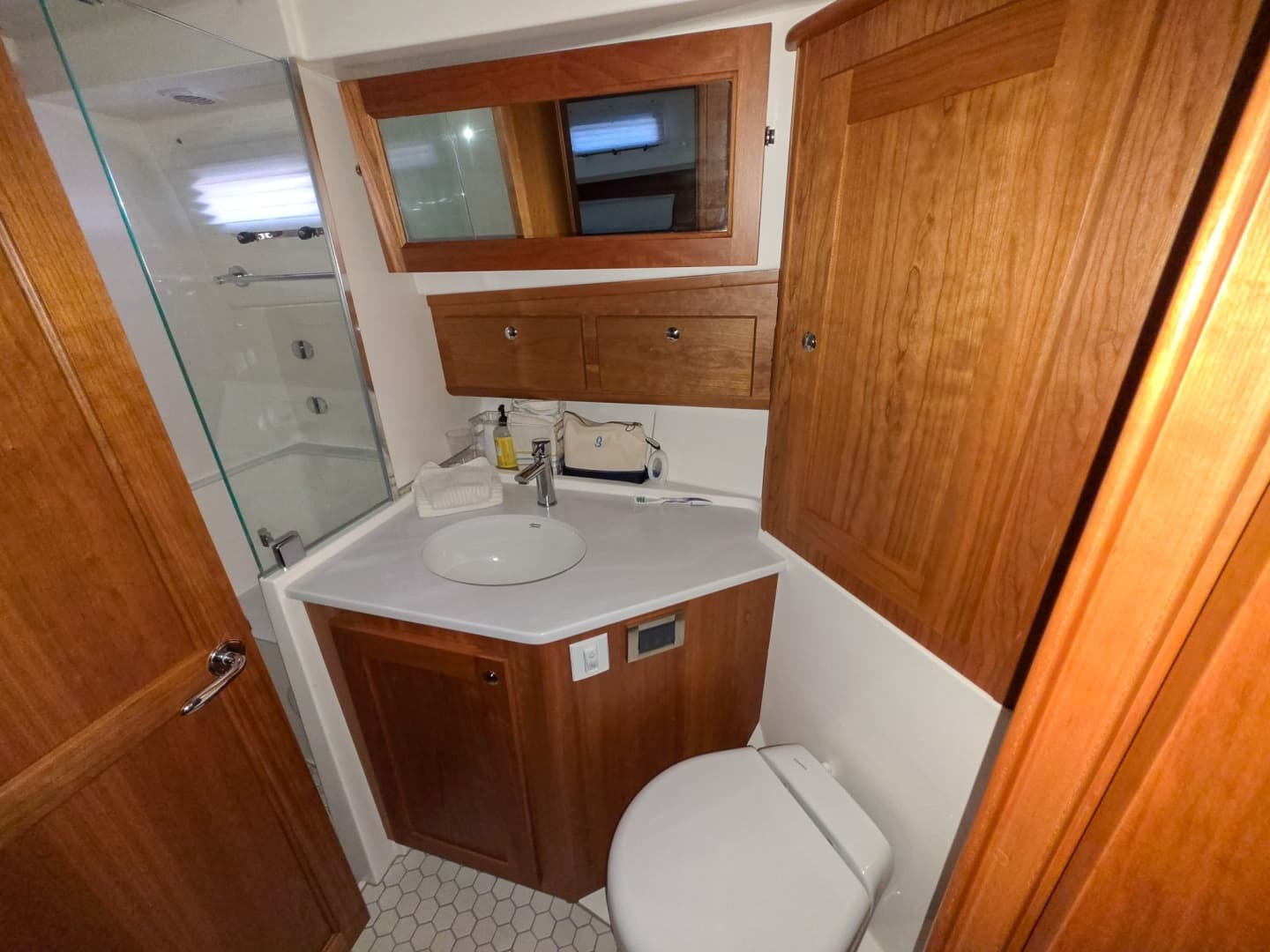 2025 Sabre 43 Salon Express