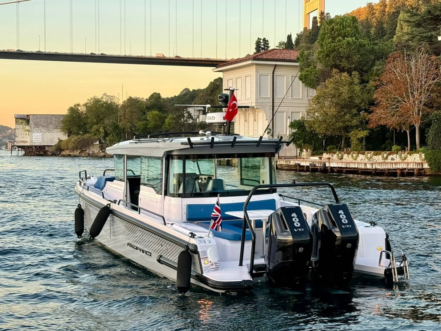 2026 Axopar 37 XC Cross Cabin