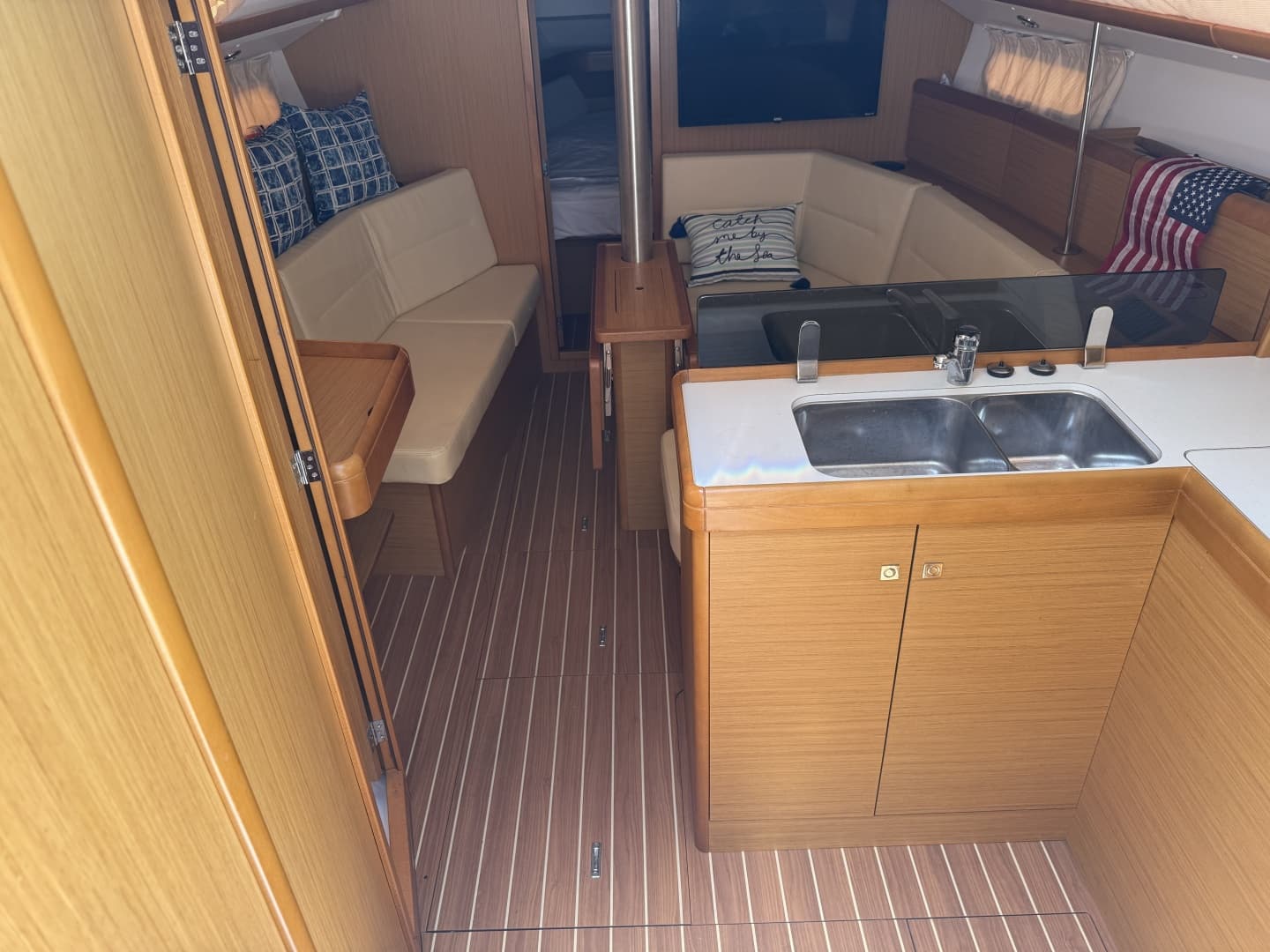 Jeanneau 36i