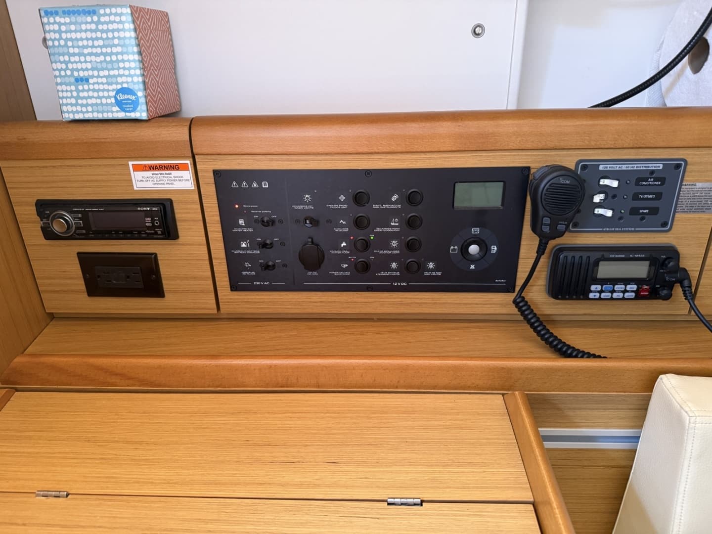 2010 Jeanneau 36i