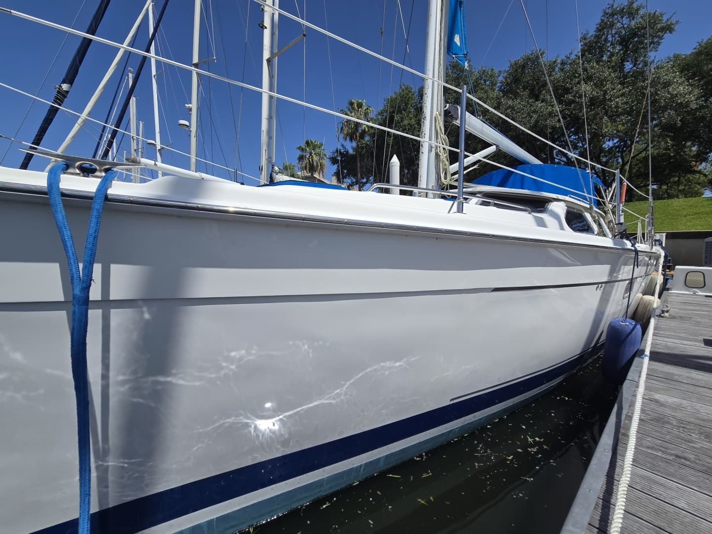 2007 Hunter 44 DS