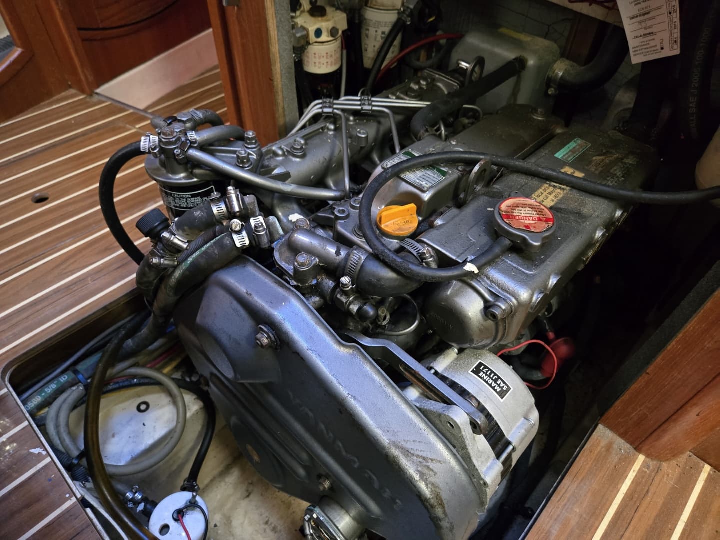 2007 Hunter 44 DS