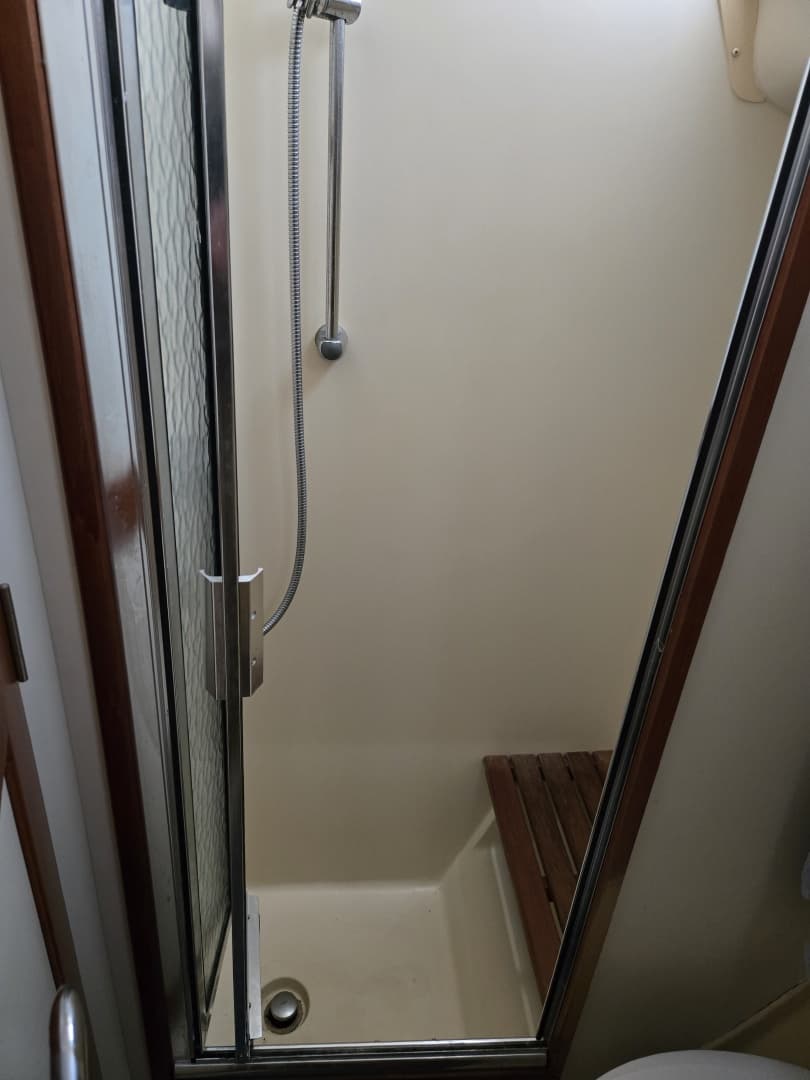 2007 Hunter 44 DS