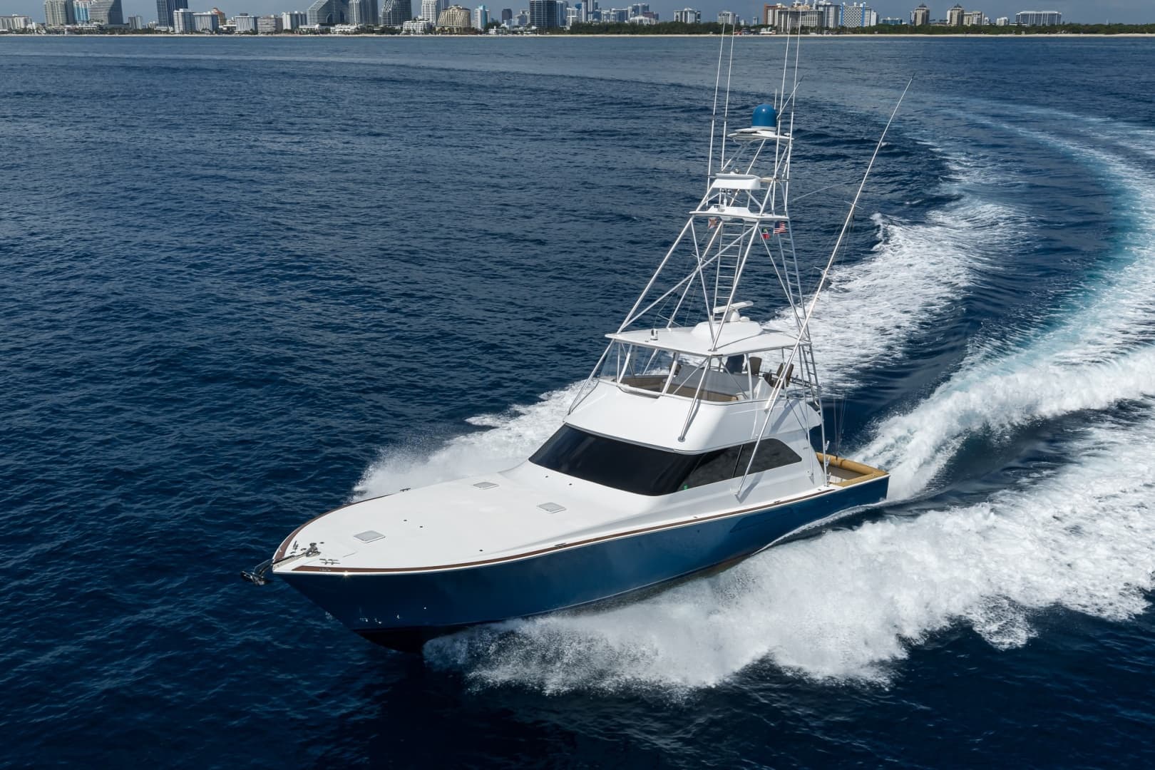 2002 Viking 61 Convertible